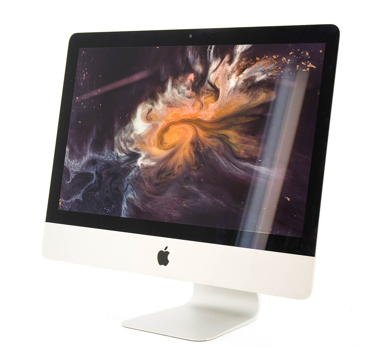  آل این وان اپل مدل iMac A1418 سایز 22 اینچی همراه با ماوس و کیبورد اصلی