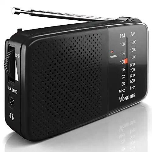  رادیو AM FM - بهترین استقبال و طولانی ترین ماندگاری. پخش کننده قابل حمل AM FM Radio Radio قابل حمل با 2 باتری AA ، سوکت هدفون Mono ، توسط Vondior (سیاه)