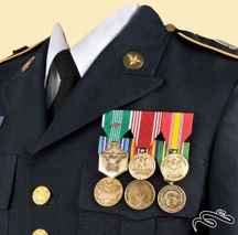  مدال قدیمی دفاع ملی ارتش آمریکا با جعبه