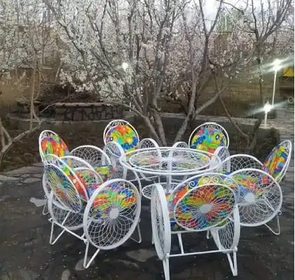  میز و صندلی باغی مدل گلبرگ