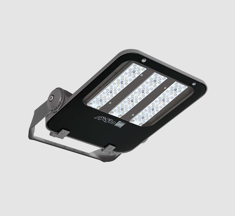 چراغ LED پروژكتوري (IP66) با توان 104 وات ، دماي رنگ نور 4000 كلوين و پخش نور متقارن باز – طوسي